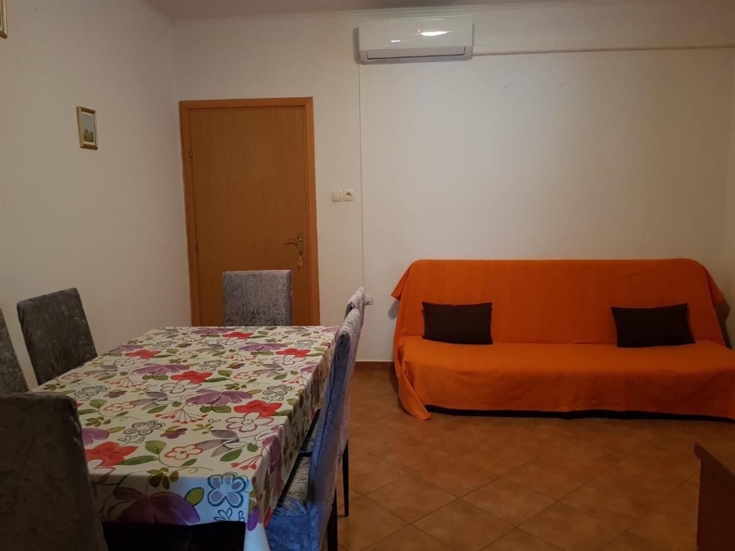 Apartments Mari - Near Sea Lopar Exterior photo